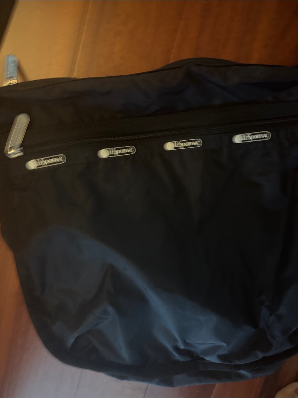 Le Sport sac Black Crossbody Sling Bag - Lightweight Everyday Carry - Picture 3 of 3